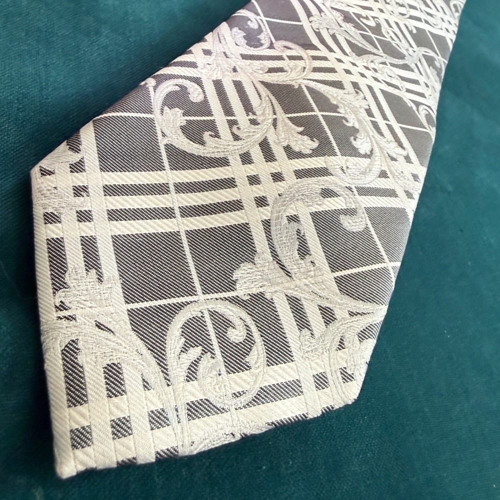 Steven Land Mens Silk Tie Grey White Plaid Scroll Jacquard Formal Necktie - Picture 5 of 6